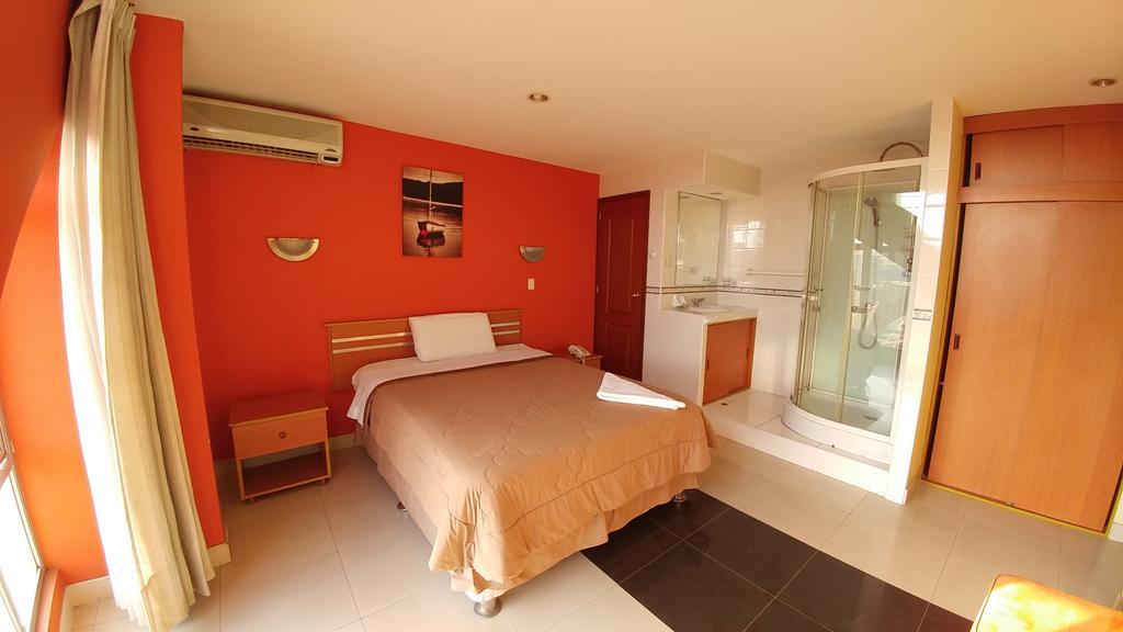 Libertad Hotel Trujillo Zewnętrze zdjęcie