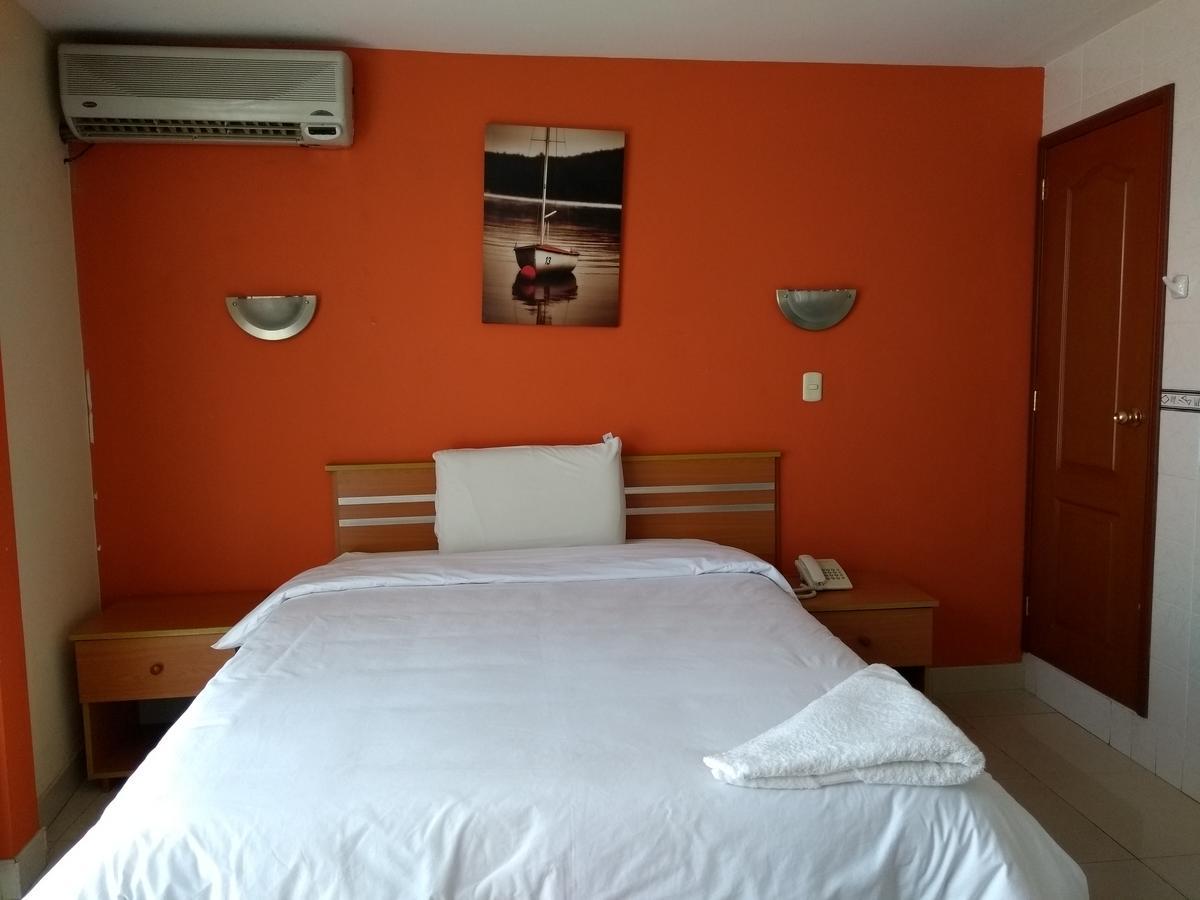 Libertad Hotel Trujillo Zewnętrze zdjęcie